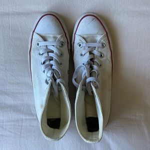 Chuck Taylor Converse